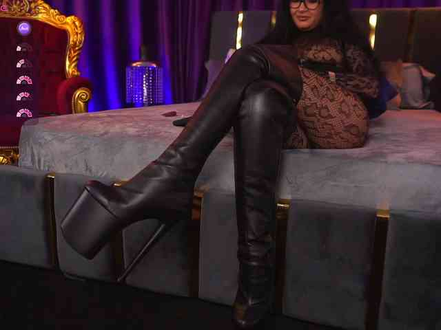 EmpressDesire webcam