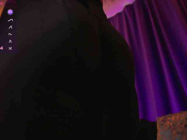 EmpressDesire webcam