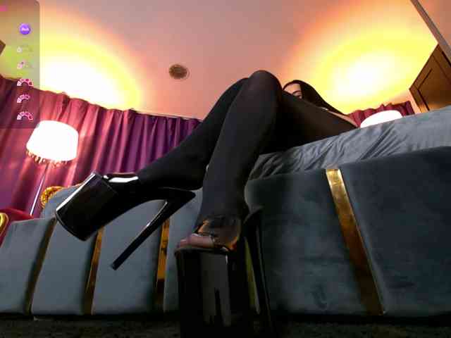 EmpressDesire webcam