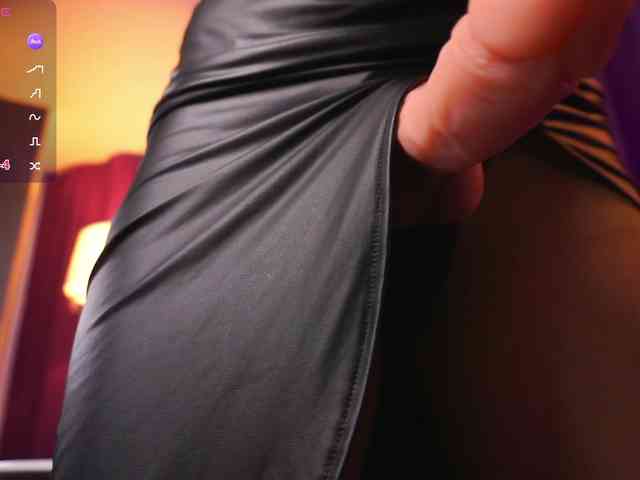 EmpressDesire webcam