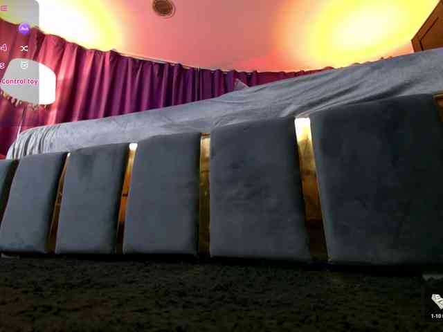 EmpressDesire webcam