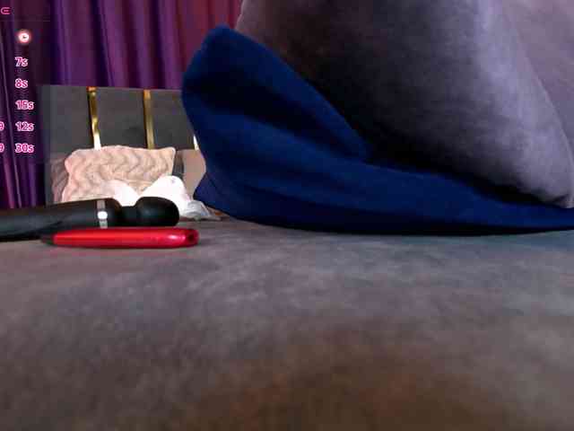 EmpressDesire webcam