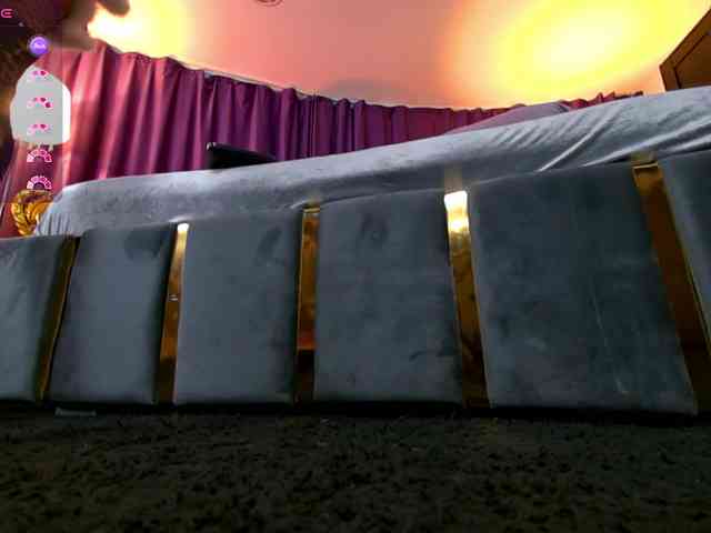 EmpressDesire webcam