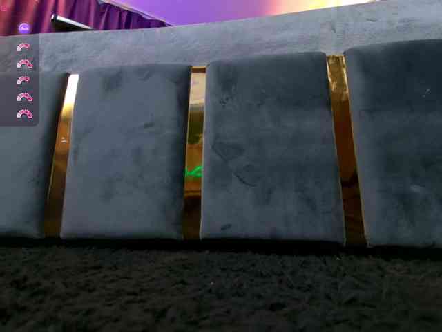 EmpressDesire webcam