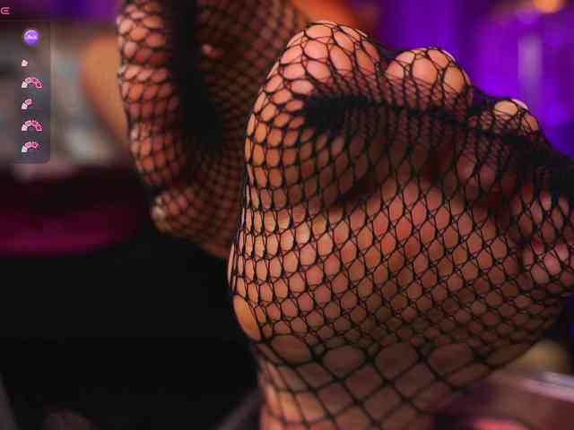 EmpressDesire webcam
