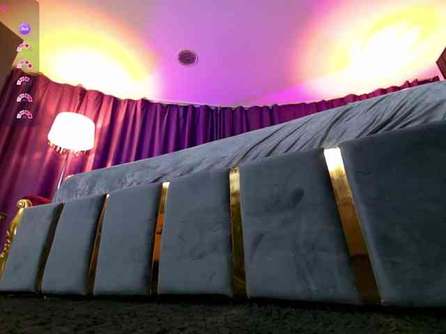 EmpressDesire webcam