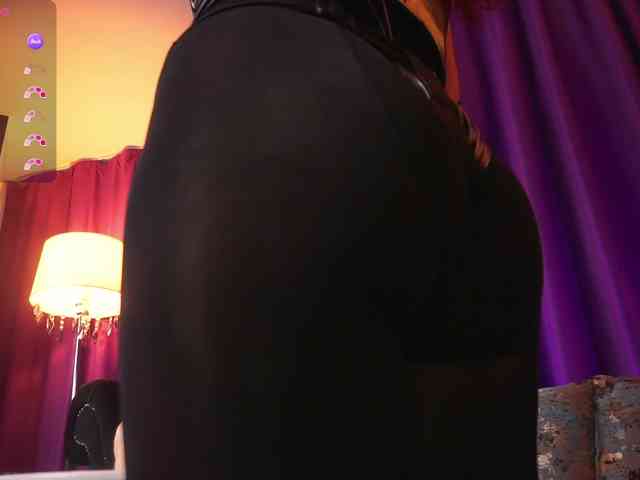 EmpressDesire webcam