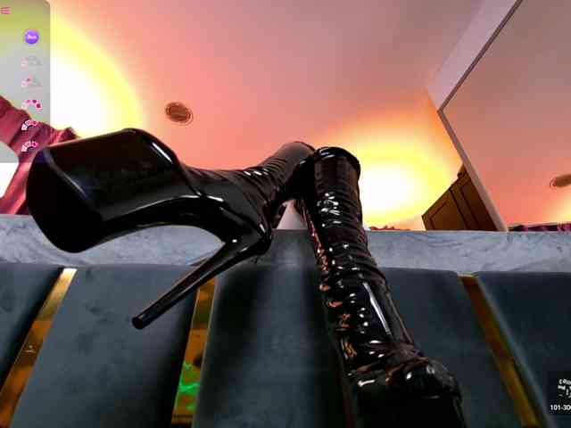 EmpressDesire webcam