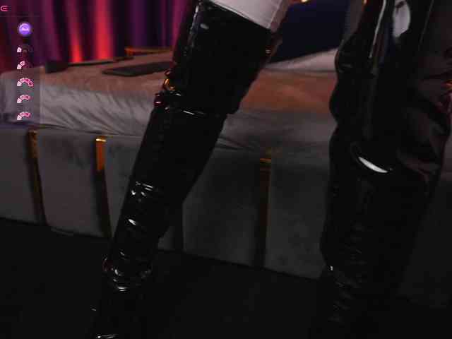 EmpressDesire webcam