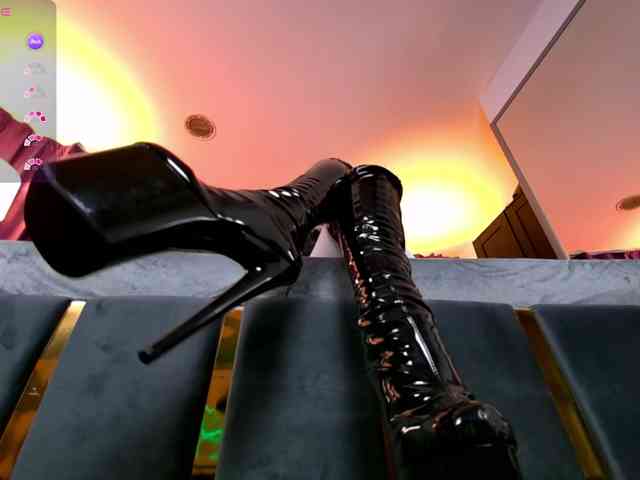 EmpressDesire webcam