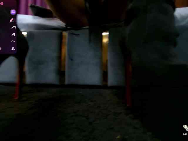 EmpressDesire webcam