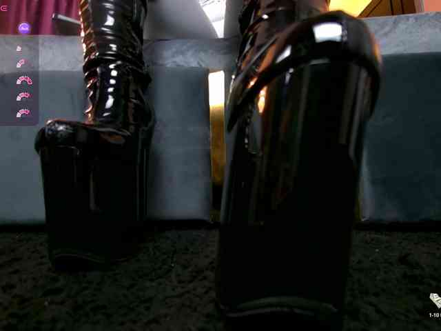 EmpressDesire webcam