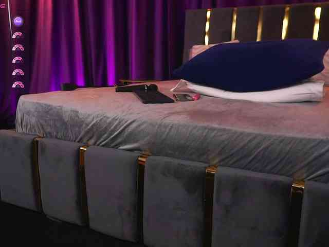 EmpressDesire webcam