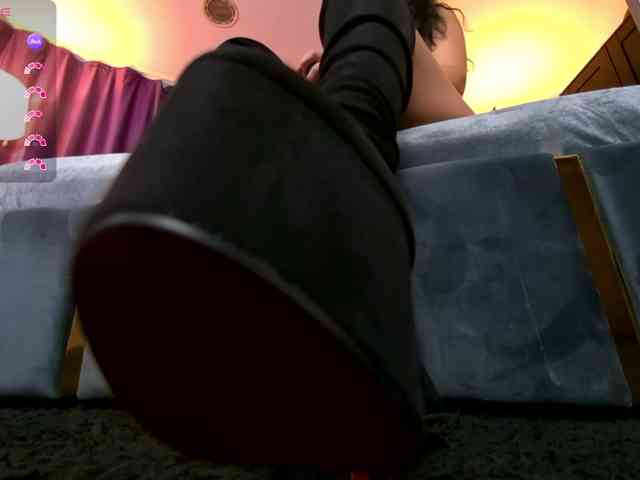 EmpressDesire webcam