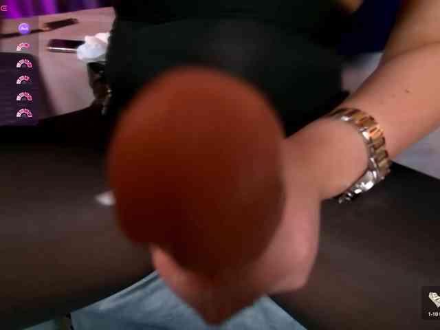 EmpressDesire webcam
