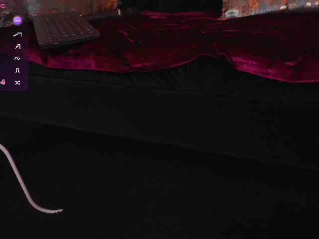 EmpressDesire webcam
