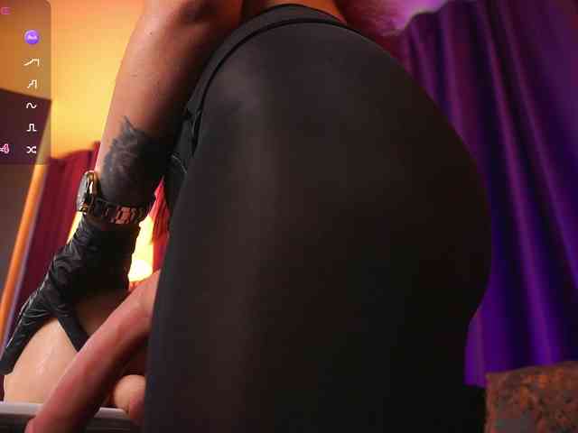 EmpressDesire webcam