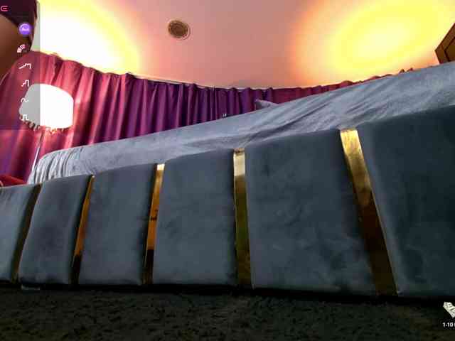 EmpressDesire webcam