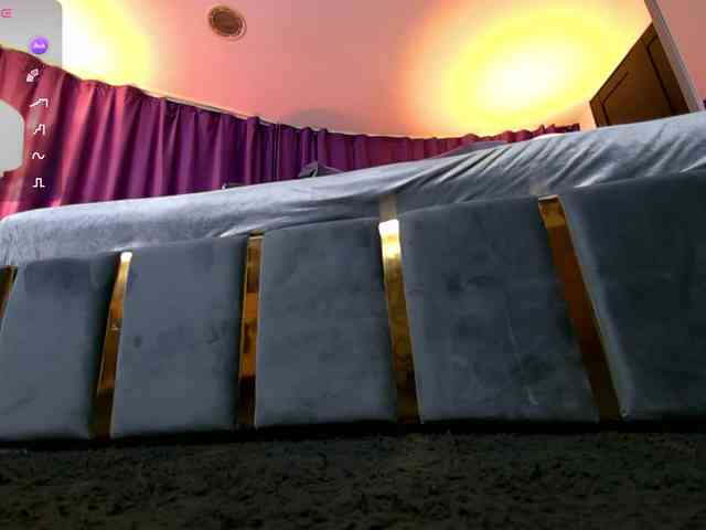 EmpressDesire webcam