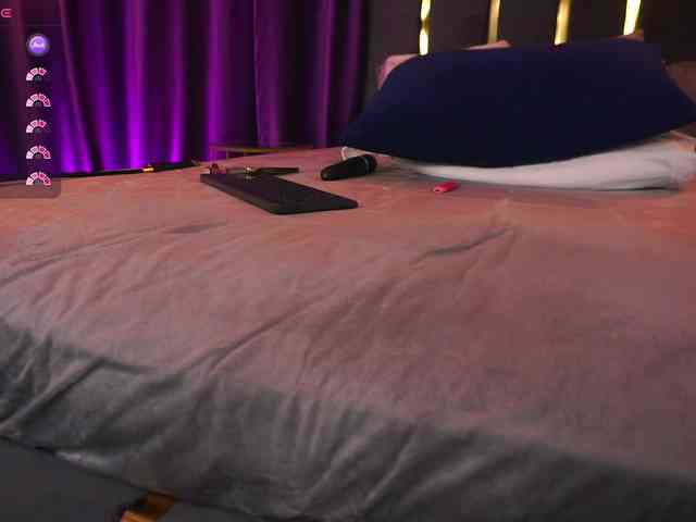 EmpressDesire webcam