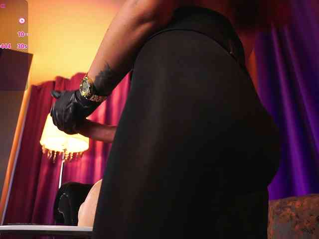 EmpressDesire webcam