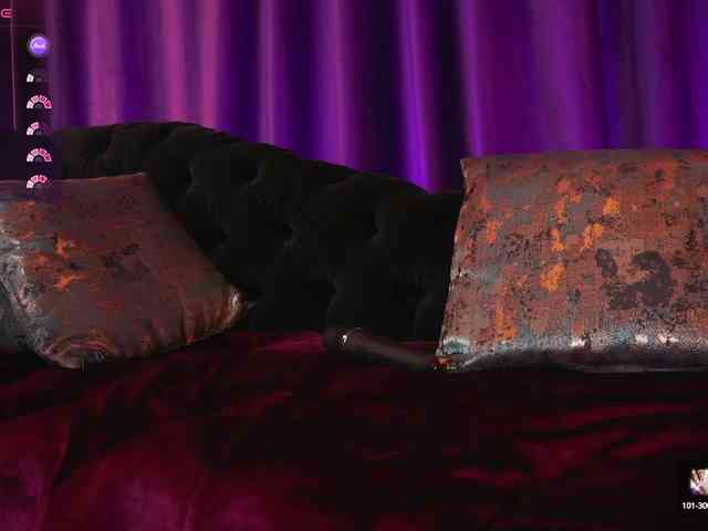 EmpressDesire webcam