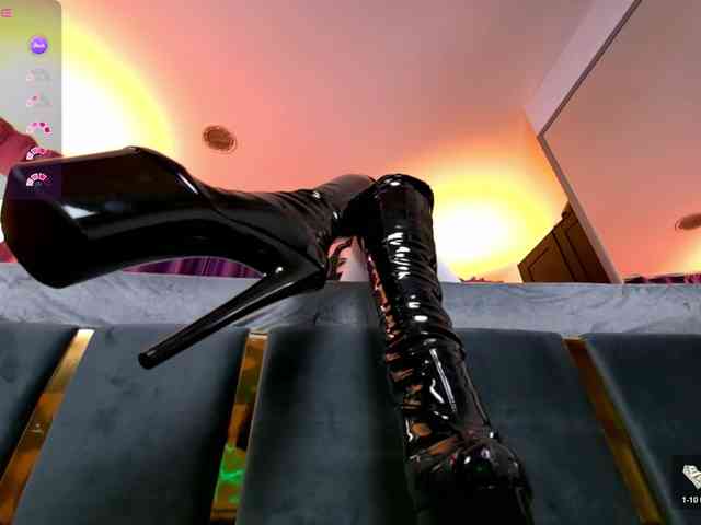 EmpressDesire webcam