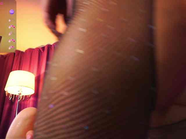 EmpressDesire webcam