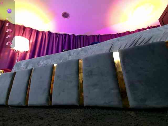 EmpressDesire webcam