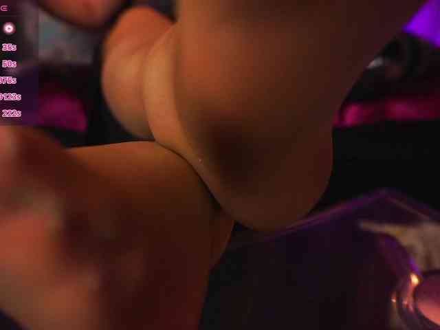 EmpressDesire webcam