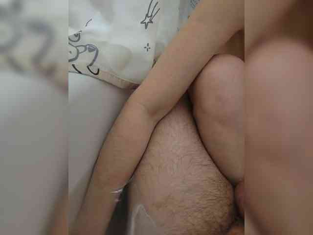 8Alexandra8 webcam