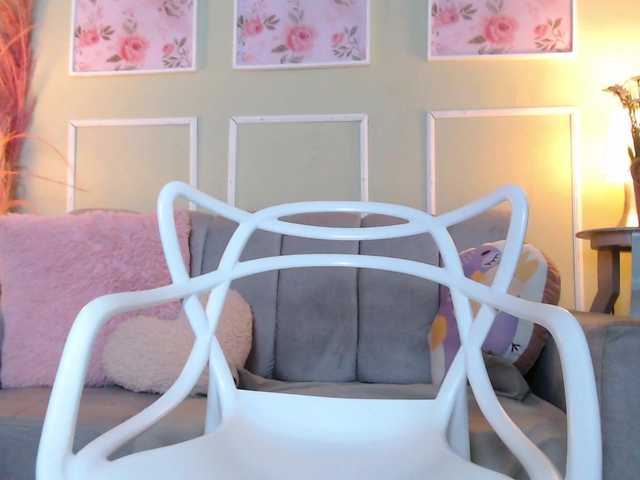 PrettyAriel's BongaCams show and profile