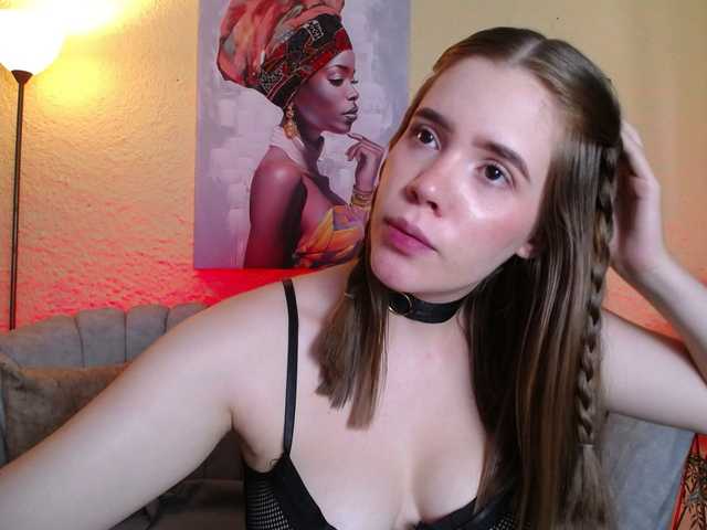 PrettyAriel's BongaCams show and profile