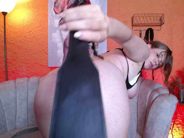 PrettyAriel's BongaCams show and profile