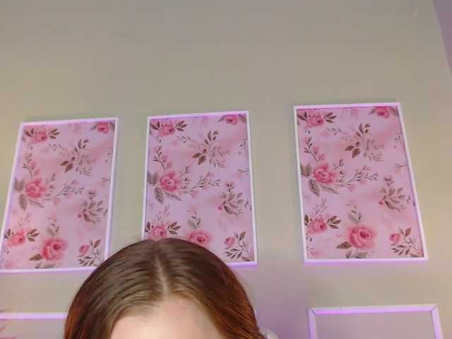  PrettyAriel chat room