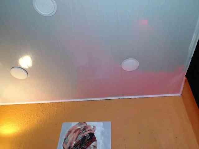 PrettyAriel webcam