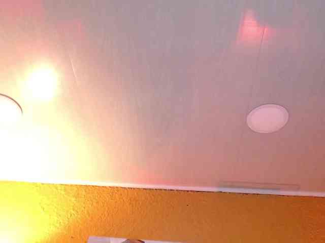 PrettyAriel webcam