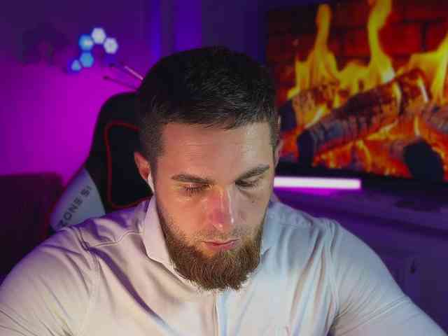 kOchka25 Live Webcam on BongaCams