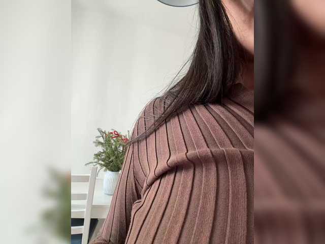 Kiss-krisss's BongaCams show and profile