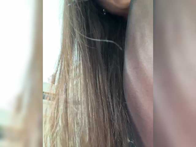 Kiss-krisss's BongaCams profile