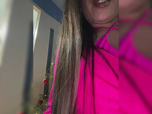 Kiss-krisss's BongaCams show and profile