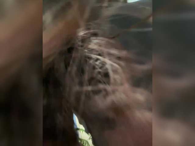 Kiss-krisss — Hello my dear !   Favourite vibrations -50, 100 tkRandom -69 tk @remain -  I'm the queen, and I'm going to cum on your faces 