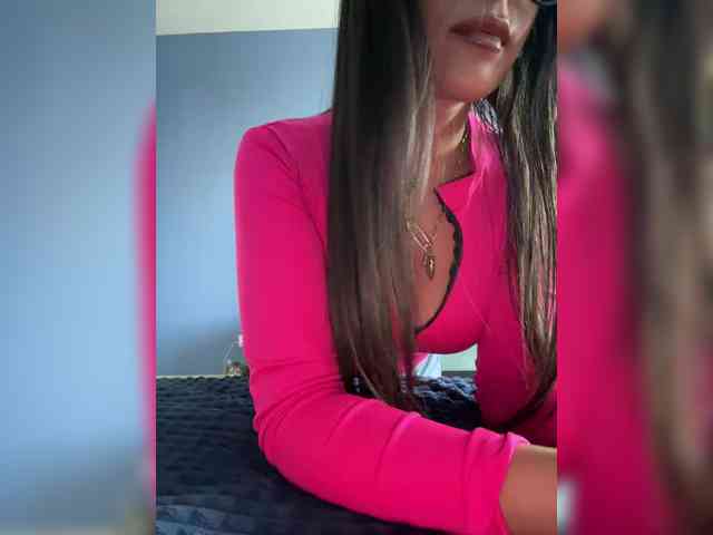_NeferTiTi_ webcam