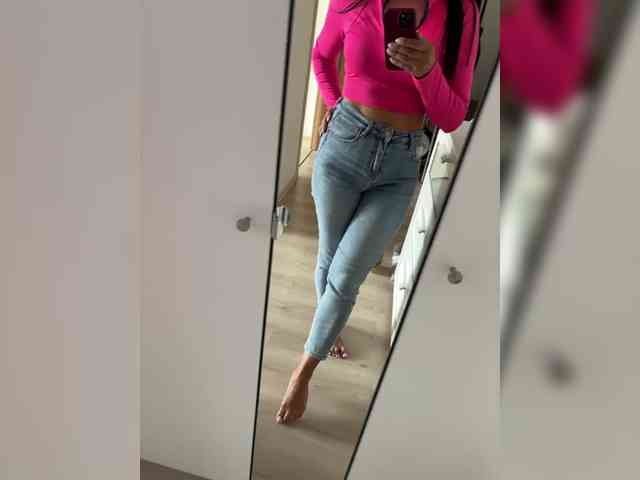 _NeferTiTi_ webcam