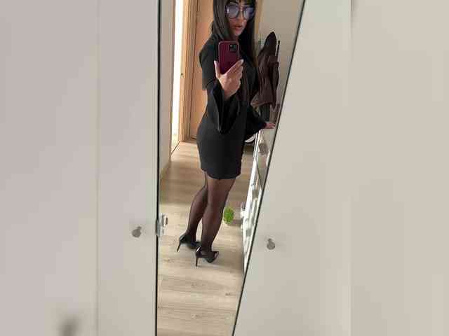 _NeferTiTi_ webcam