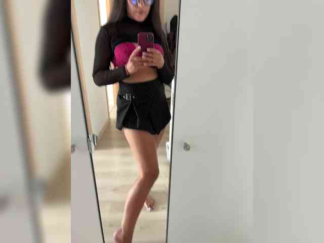 _NeferTiTi_ webcam
