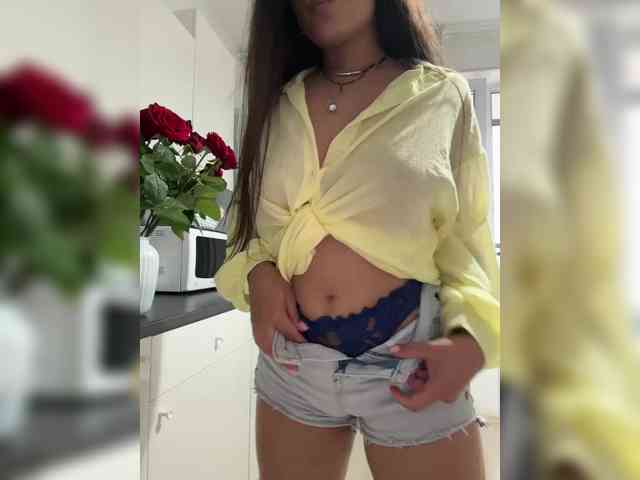 _NeferTiTi_ webcam