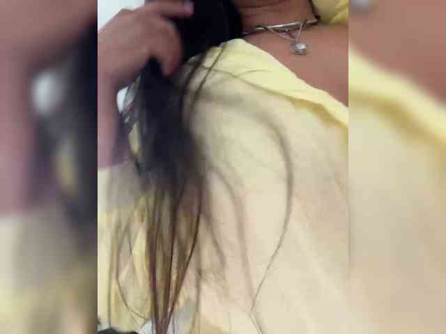 _NeferTiTi_ webcam