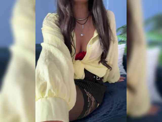 _NeferTiTi_ webcam