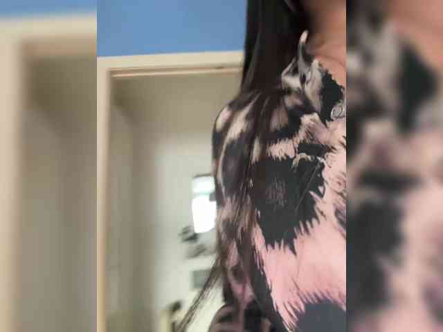 Kiss-krisss Live Webcam on BongaCams